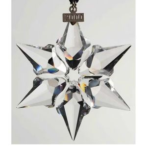Swarovski retired annual ornament from 2000